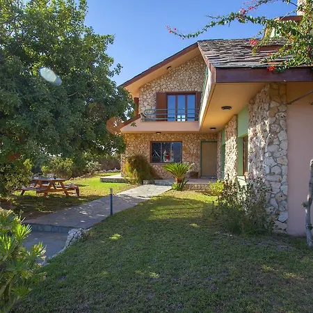 Villa Othello House