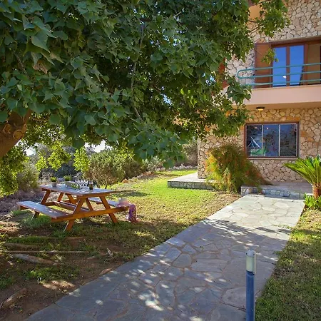 Othello House Villa Ajía Nápa